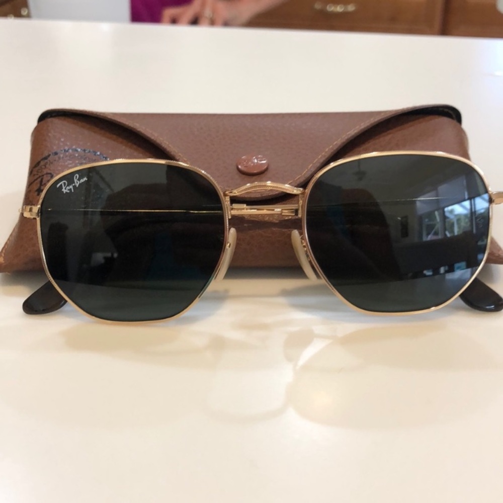 Ray-Bay Hexagonal Flat Sunglasses.